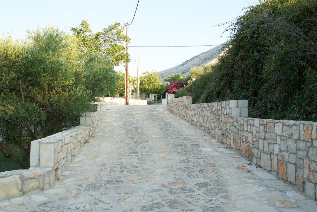 Forest Villas Kefalonia Logarata Экстерьер фото